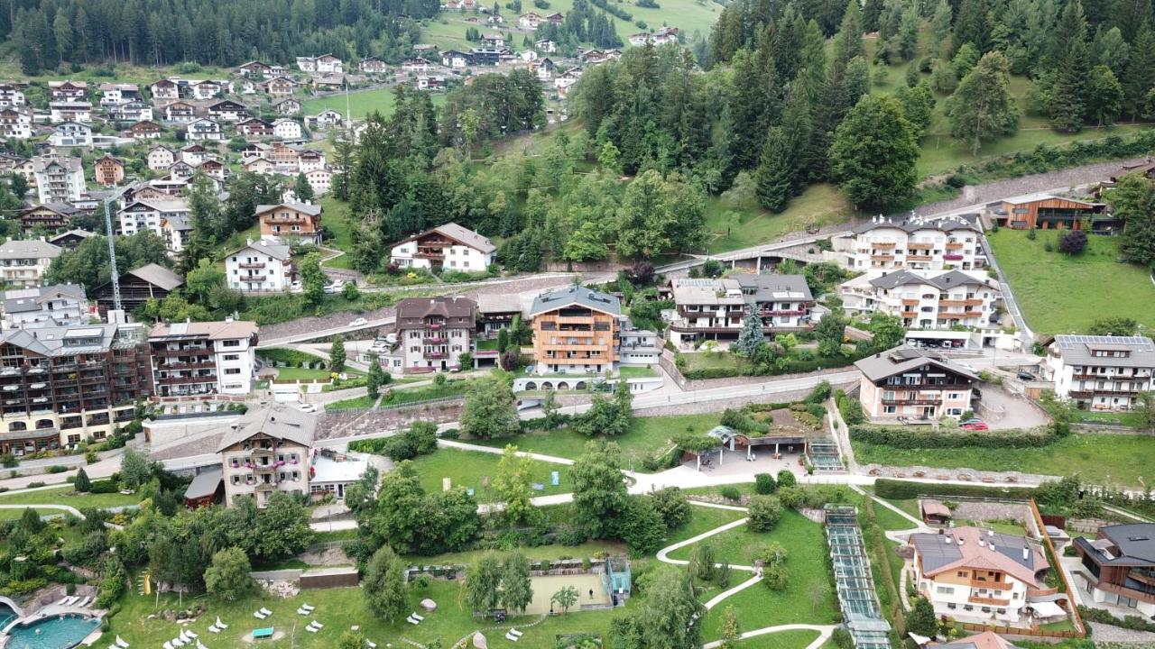 Villa Hubertus Ortisei Eksteriør bilde