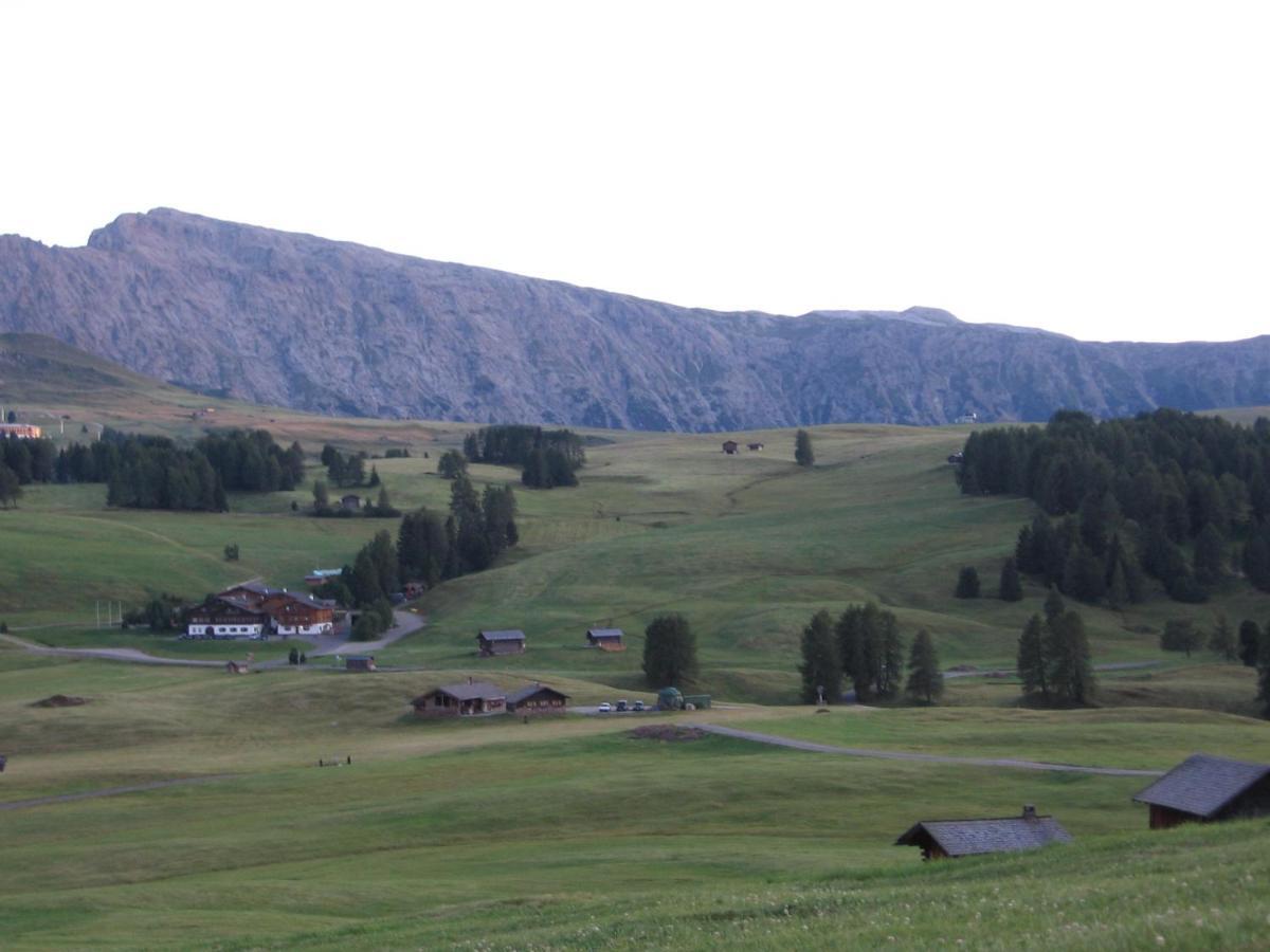 Villa Hubertus Ortisei Eksteriør bilde